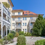 Residenz Unter Den Linden 27 *